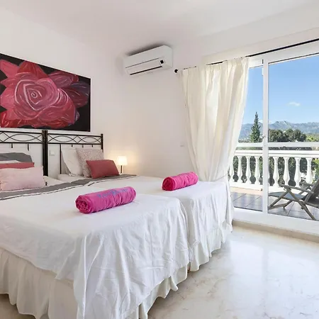 La Vida En Rosa Marbella